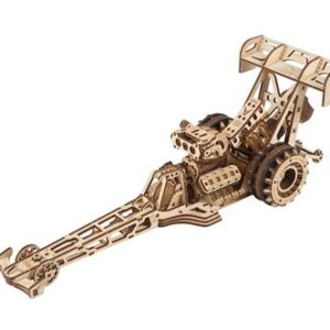 Dragster Top Fuel Ugears, puzzle 3D en bois présenté comme maquette mécanique
