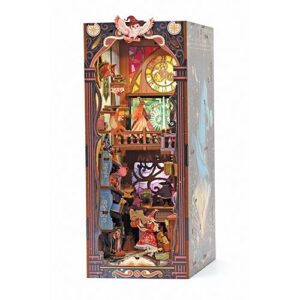 Book nook Magic House en bois représentant un cabinet de magie miniature